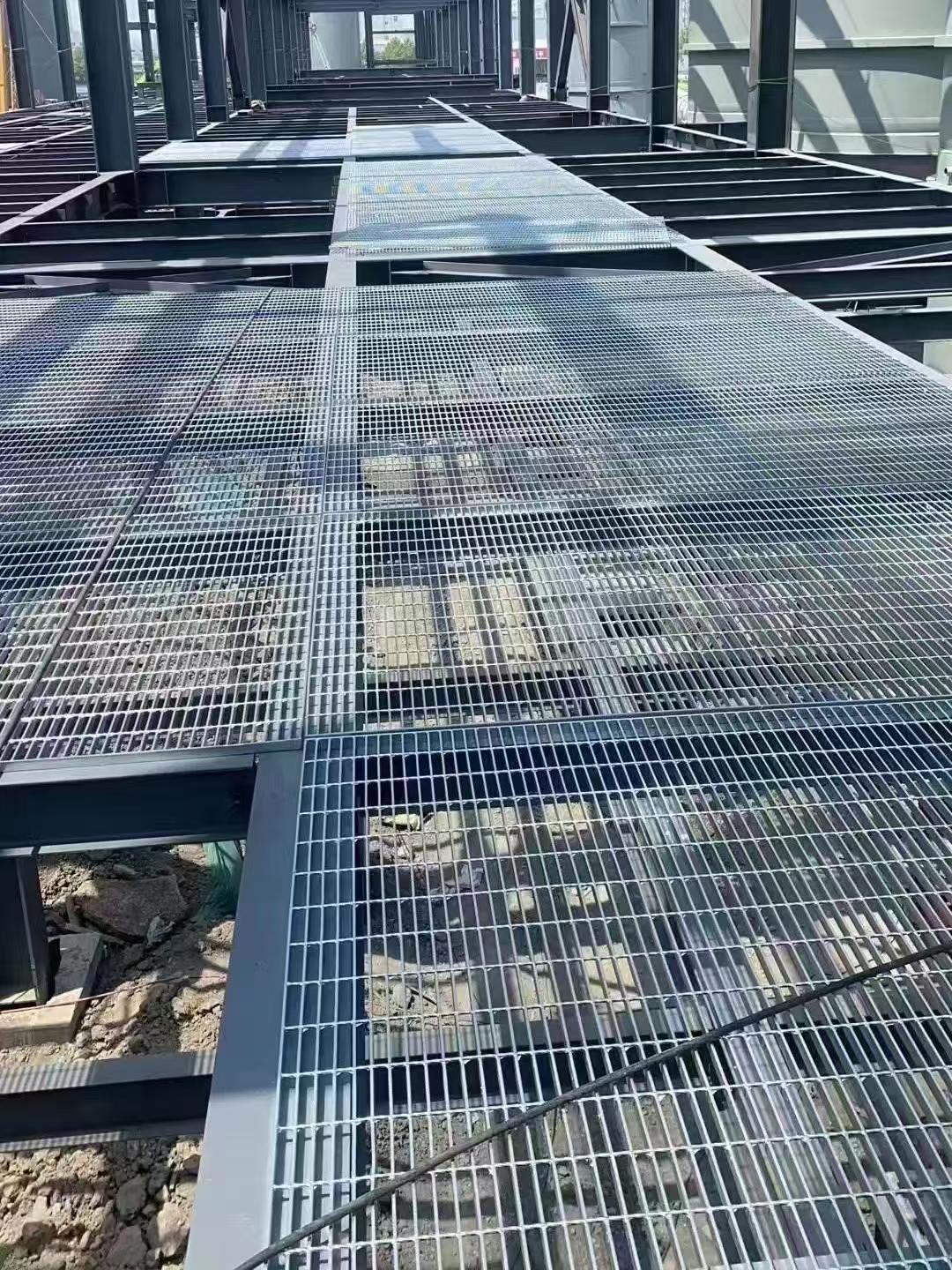 corrosion-resistant Steel grating