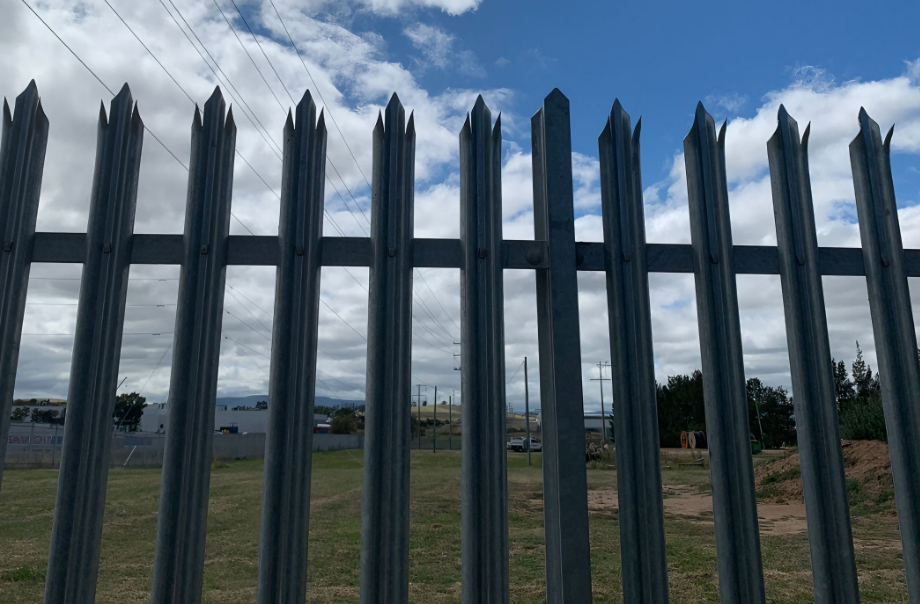 Palisade Fence
