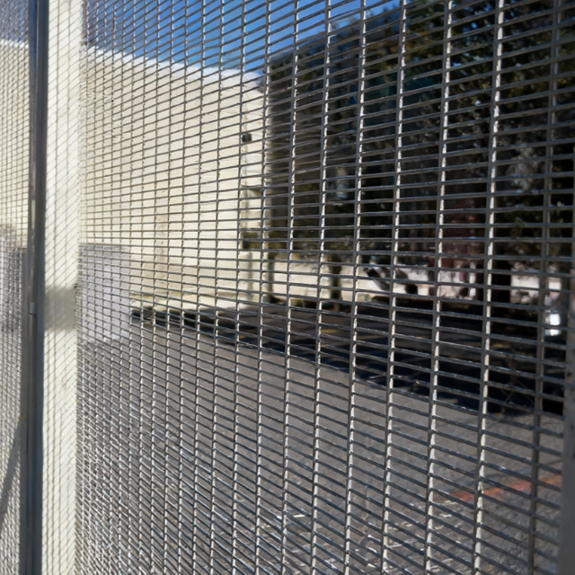 Galvanized Anti-Penetration Anti-Climbing Guardrail 358 Corrosion-Resistant Safety Guardrail