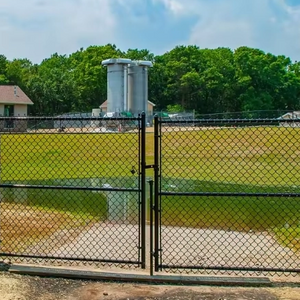 Galvanized steel courtyard entrance chain link fence door - outdoor garden specific corrosion-resistant door body, suitable for various scenarios