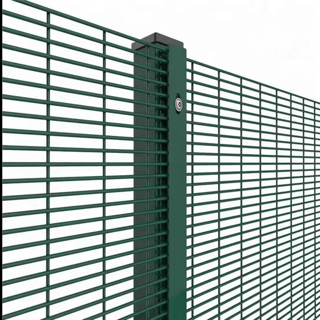 Security Fence 358 Anti-Climb Welded Metal Mesh Fence for Critical Areas