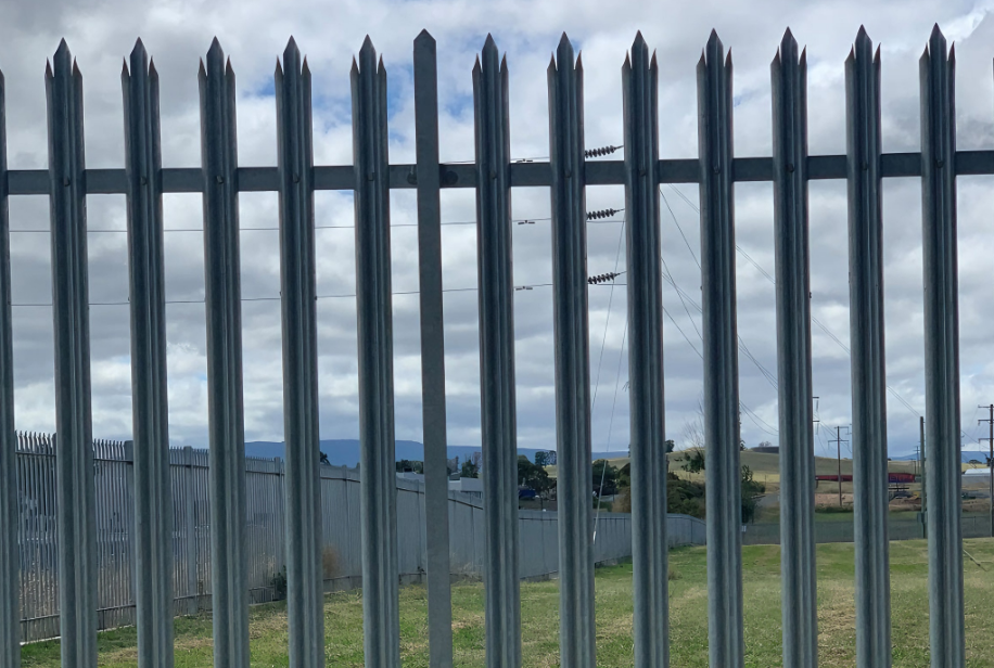 Palisade Fence