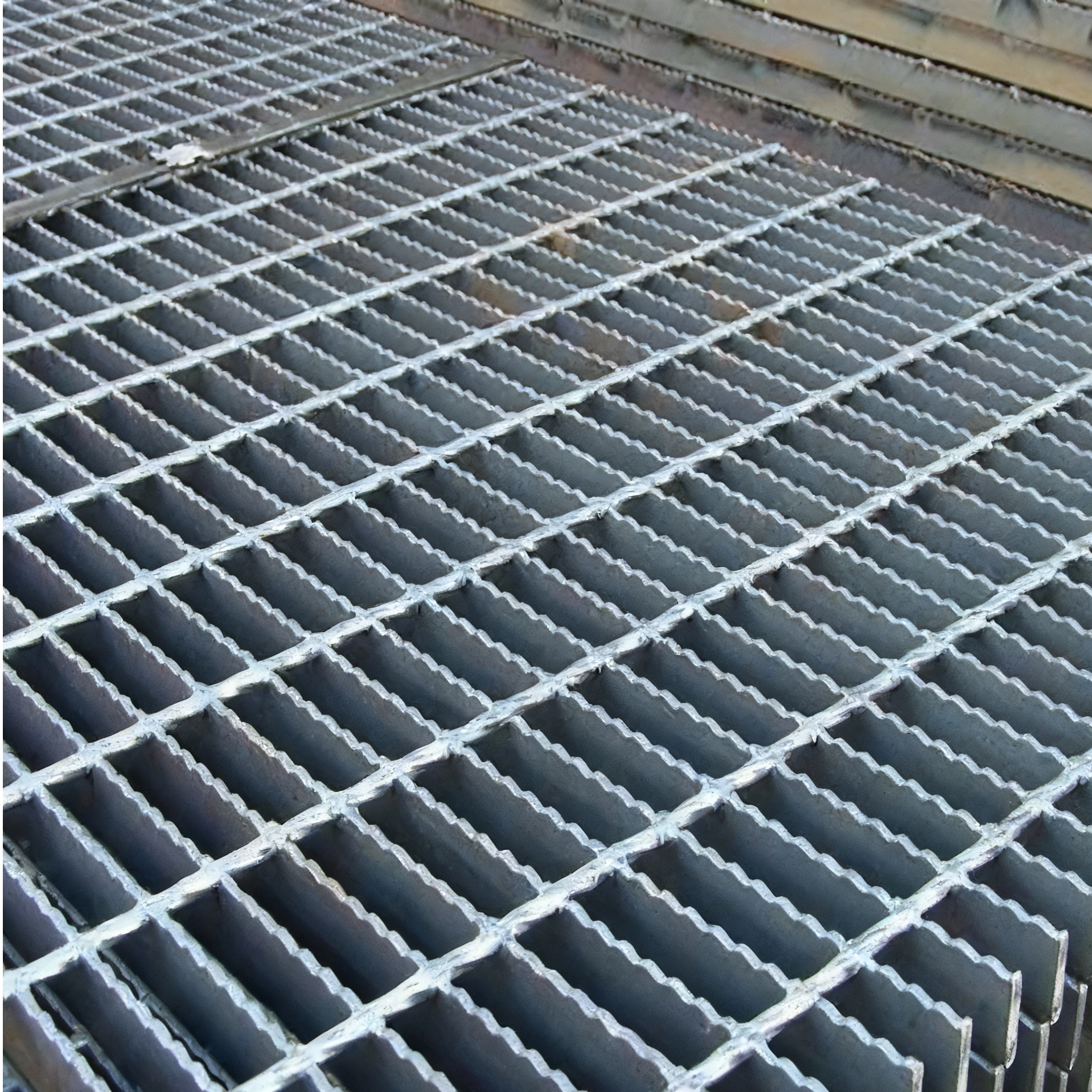Steel Grating Comparison